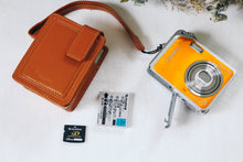 画像をギャラリービューアに読み込む, FUJIFILM FinePix V10 オレンジ【完動品/美品/希少】昭和ゲーム搭載📸✨オールドコンデジ