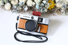 Load image into Gallery viewer, OLYMPUS PEN EED キャメル🐫【完動品】明るいF1.7レンズ・清掃済み✨