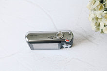 Load image into Gallery viewer, Leica C-LUX1【完動品】【実写済み❗️】▪️オールドコンデジ▪️デジタルカメラ