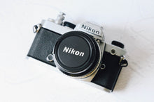 画像をギャラリービューアに読み込む, Nikon FM(SV)【完動品】【希少】状態◎ 明るい単焦点レンズ付き❗️