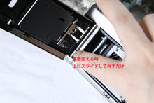 Load image into Gallery viewer, CONTAX T2 【完動品】【美品❗️】純正ハードケース&データ(日付)バック(裏蓋)付き