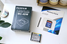 Load image into Gallery viewer, FUJIFILM