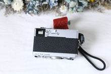 Load image into Gallery viewer, Rollei 35(SV)【完動品】【美品✨】SINGAPORE(シンガポール)製