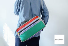 画像をギャラリービューアに読み込む, UNITED COLORS OF BENETTON カメラバッグ ヴィンテージ【クリーニング済み】