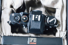 Load image into Gallery viewer, Nikon F3 HP Limited【未使用✨】【完動品】専用ケースも未使用❗️