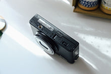 画像をギャラリービューアに読み込む, FUJIFILM XQ-1【完動品】【美品❗️】▪️オールドコンデジ▪️デジタルカメラ