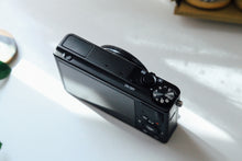 画像をギャラリービューアに読み込む, FUJIFILM XQ-1【完動品】【美品❗️】▪️オールドコンデジ▪️デジタルカメラ