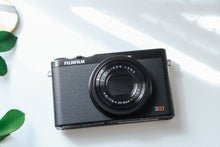 画像をギャラリービューアに読み込む, FUJIFILM XQ-1【完動品】【美品❗️】▪️オールドコンデジ▪️デジタルカメラ