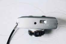 画像をギャラリービューアに読み込む, OLYMPUS TRIP35【完動品】