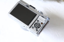 Load image into Gallery viewer, FUJIFILM X-A1 ブラウン【完動品】【美品❗️】