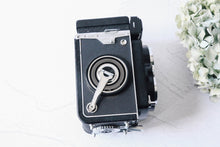 Load image into Gallery viewer, Yashica-12【希少❗️】【完動品】中判カメラ
