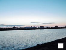 Load image into Gallery viewer, Panasonic Lumix FH8 ブラック ✨ライカレンズ搭載の名機✨【完動品】