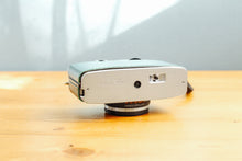 ç»åãã®ã£ã©ãªãŒãã¥ãŒã¢ã«èªã¿èŸŒã, OLYMPUS PEN EE-3 Green tourmalineð ãå®ååãäžé𿬠ç¹ãã