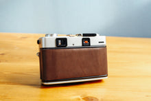 Load image into Gallery viewer, Minolta Hi-Matic milkchocolate🥛🍫【Finally working item】