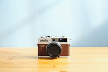 Load image into Gallery viewer, Minolta Hi-Matic milkchocolate🥛🍫【Finally working item】