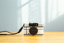 画像をギャラリービューアに読み込む, OLYMPUS PEN EE-3 Black&White Cross🐻❄️【完動品】