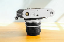 画像をギャラリービューアに読み込む, Nikon FE【完動品】