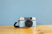 Load image into Gallery viewer, OLYMPUS PEN EE-2 Leaf🌱