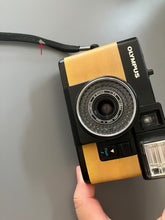 画像をギャラリービューアに読み込む, OLYMPUS PEN EF ミルクキャラメル🐄【完動品】