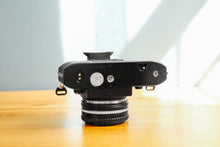 画像をギャラリービューアに読み込む, Nikon EM【完動品】