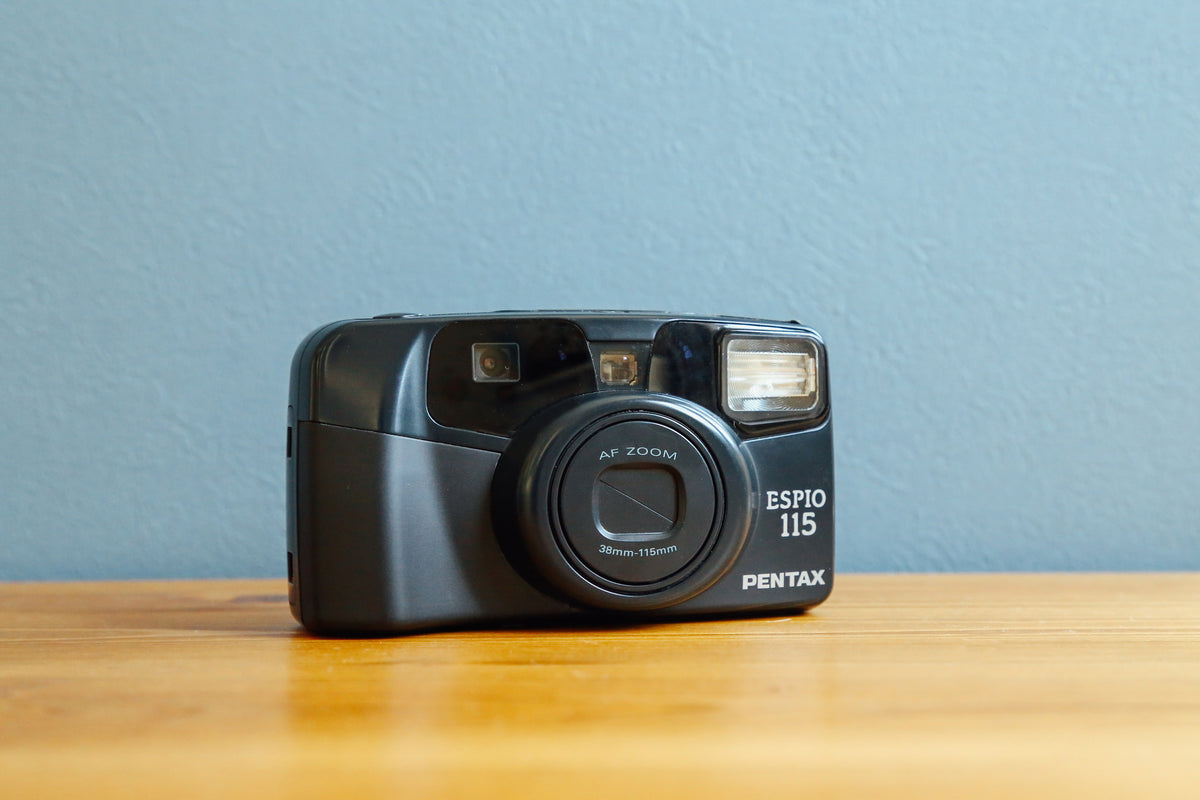 Pentax Espio 115 コンパクトフィルムカメラ ブラック Amazon | pentax ESPIO 115 | コンパクト 通販
