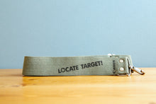 画像をギャラリービューアに読み込む, Canon カーキーストラップ