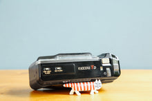 Load image into Gallery viewer, KYOCERA TD Carl Zeiss Lens