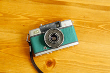 画像をギャラリービューアに読み込む, OLYMPUS PEN-EE【完動品】