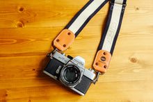 画像をギャラリービューアに読み込む, MINOLTA ストラップ(ネイビーxホワイト)