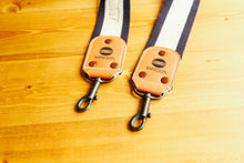 画像をギャラリービューアに読み込む, MINOLTA ストラップ(ネイビーxホワイト)