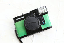 画像をギャラリービューアに読み込む, OLYMPUS PEN EF 緑の惑星🪐【完動品】