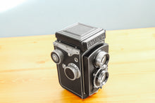 画像をギャラリービューアに読み込む, YASHICAFLEX AII型【完動品】【実写済み❗️】中判カメラ・状態◎