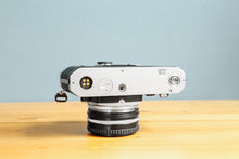 画像をギャラリービューアに読み込む, Nikon FE【完動品】