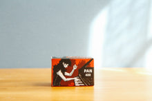 Load image into Gallery viewer, PAN400 35mm monochrome film 36 shots