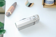 画像をギャラリービューアに読み込む, FUJIFILM FINEPIX J250【完動品】【美品❗️】▪️オールドコンデジ▪️デジタルカメラ