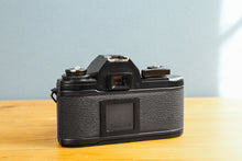 画像をギャラリービューアに読み込む, 【完動品】Nikon EM