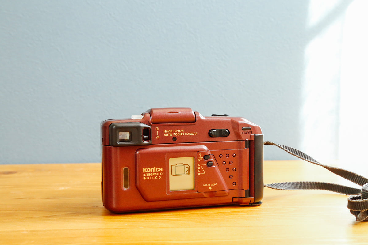 Konica Z-UP80 LMITED 限定カラー 完動品 コンパクトカメラ Konica Z-UP80 LMITED 限定カラー 完動品 コンパクトカメラ