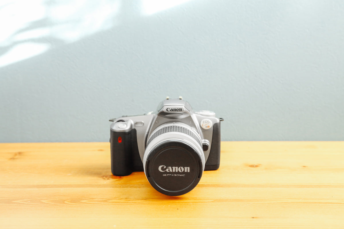 Canon EOS Kiss IIIL【完動品】 – Ein Camera