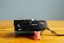 画像をギャラリービューアに読み込む, OLYMPUS PEN EF ソラとクモ🐳🌤【完動品】