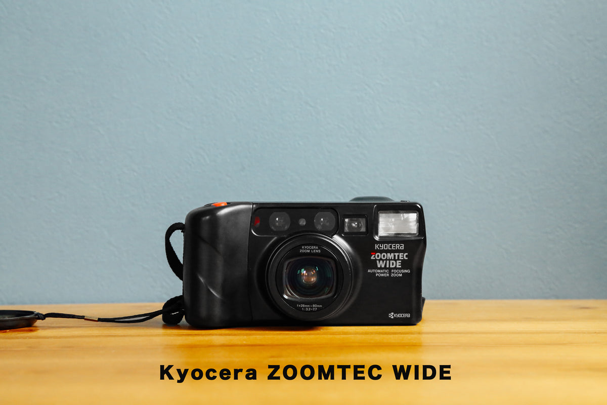 Kyocera ZOOMTEC WIDE【完動品】 – Ein Camera