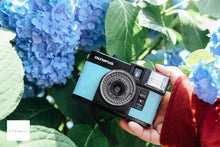 画像をギャラリービューアに読み込む, OLYMPUS PEN EF ソラとクモ🐳🌤【完動品】