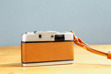 画像をギャラリービューアに読み込む, 【完動品】OLYMPUS PEN-D2 キャラメルブラウン🍊