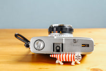 Load image into Gallery viewer, OLYMPUS TRIP35 Coffee shop cream soda🍈