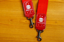 画像をギャラリービューアに読み込む, Minolta レッドストラップ ロゴホワイト ヴィンテージ