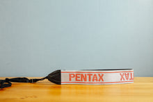 画像をギャラリービューアに読み込む, PENTAX シルバーXレッド ヴィンテージストラップ
