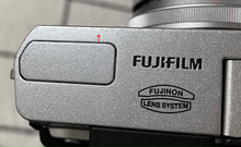 画像をギャラリービューアに読み込む, FUJIFILM X30 【希少❗️】【完動品】▪️オールドコンデジ▪️デジタルカメラ