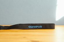 画像をギャラリービューアに読み込む, OLYMPUS ストラップ