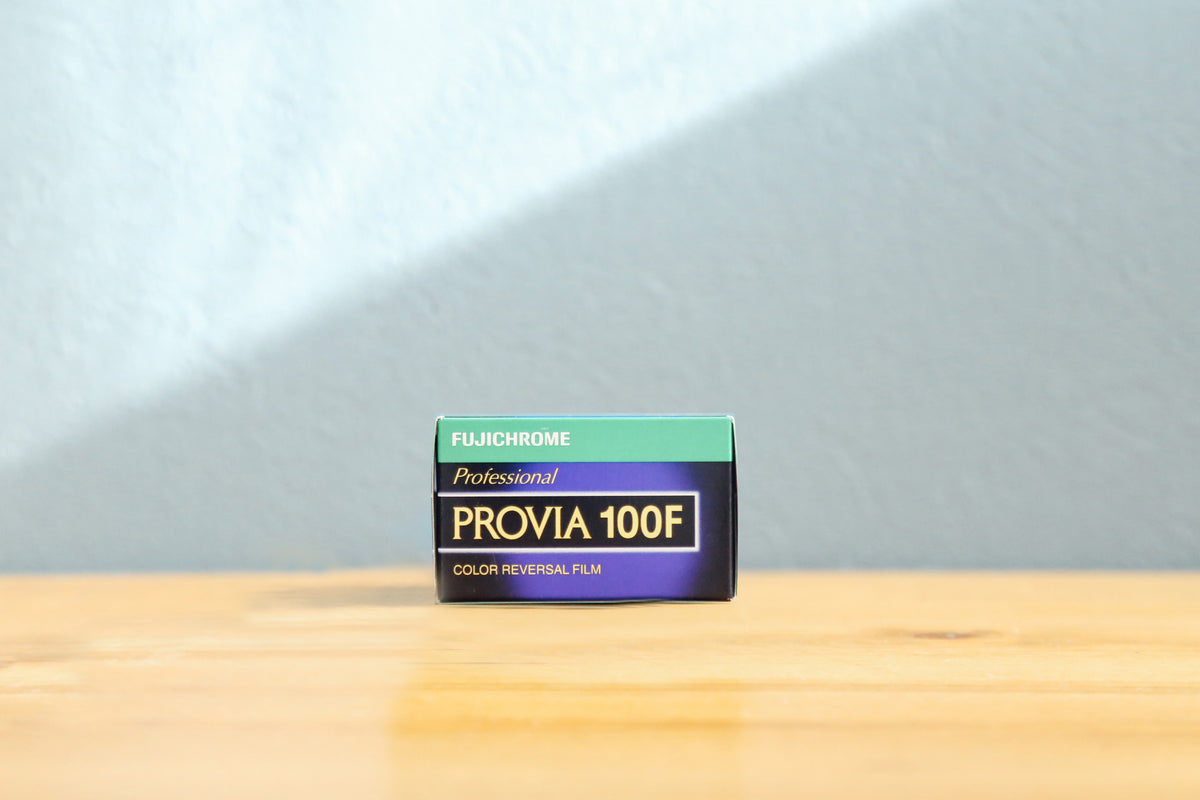 ベルビア220&プロビア100F RDPⅢフィルムセット（期限切れ未開封） ベルビア220&プロビア100F RDPⅢフィルムセット（期限切れ未開封