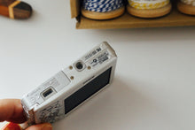 画像をギャラリービューアに読み込む, Nikon COOLPIX S1【完動品】【実写済み❗️】▪️オールドコンデジ▪️デジタルカメラ