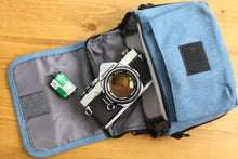 画像をギャラリービューアに読み込む, お洒落なカメラバッグ ブルー【新品】
